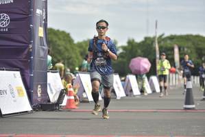 BIB: 0361
                            <button type="button" onclick="openModal(4943766)" class="btn btn-primary btn-sm float-right btn-popup" data-toggle="modal" data-target=".modal-high-quality">
                        <i class="fas fa-shopping-cart"></i> Add to Cart
                    </button>
                                            <button type="button" onclick="isThisMe(4943766, true)" class="btn btn-success btn-sm float-right btn-popup btn-isme hidden" data-toggle="tooltip" data-placement="bottom" title="นี่คือรูปของคุณใช่ไหม คลิกที่นี่เพื่อเอาเข้าอัลบั้ม">
                        <i class="fas fa-plus"></i> Add to album
                    </button>
                    <button type="button" onclick="isThisMe(4943766, false)" class="btn btn-warning btn-sm float-right btn-popup btn-isnotme hidden">
                        <i class="fas fa-ban"></i> Remove from album
                    </button>